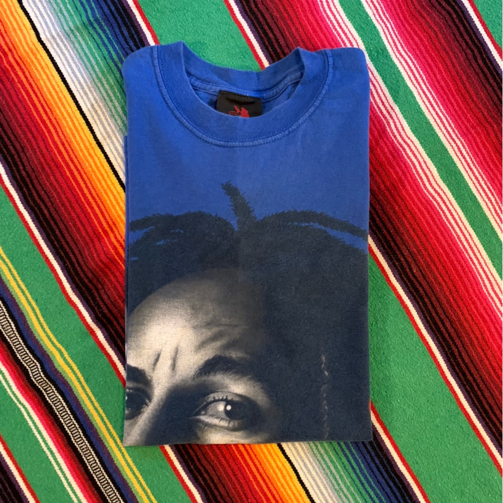 Zion Rootswear Bob Marley Smoking Joint Portrait Blue Vintage Tee Size Small - Picture 11 of 12